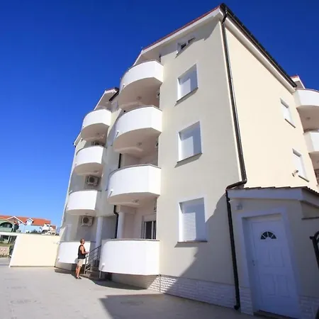 Dubrovnik Two 3* Povljana